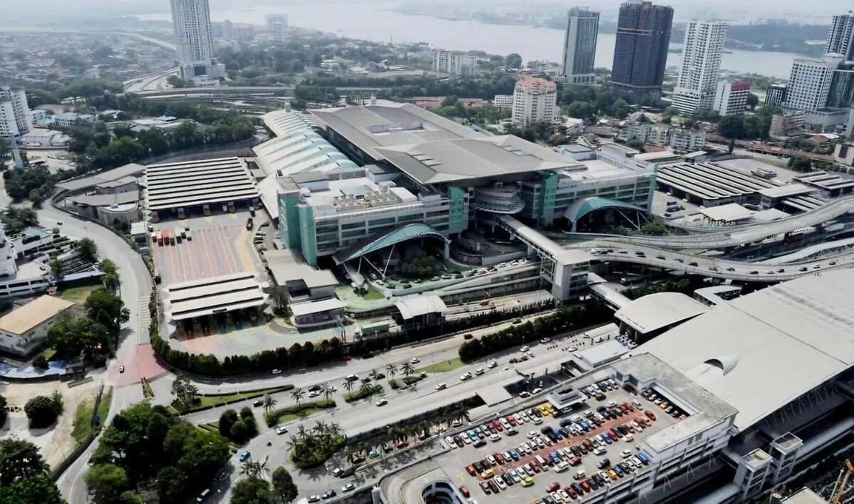 Short Walk To Custom & City Sqaure 3 Brs 8 Pax Johor Bahru 0*,