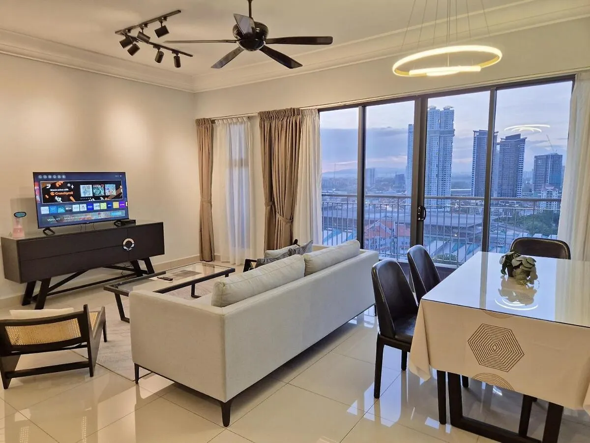 Short Walk To Custom & City Sqaure 3 Brs 8 Pax Johor Bahru 0*,  Malezja